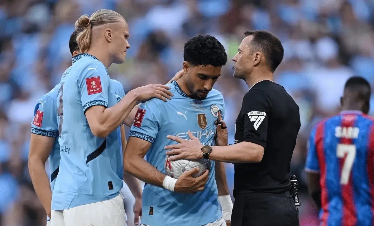 赛地聚焦——葡超集结日热度飙升，菲尼克斯太阳伤情更新，态度坚定，控场能力受关注的简单介绍-爱游戏app官网